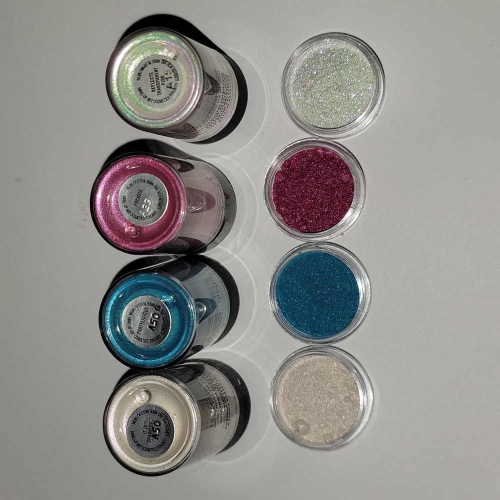 MAC COSMETICS PIGMENT SAMPLE SET - Picture 2 of 4